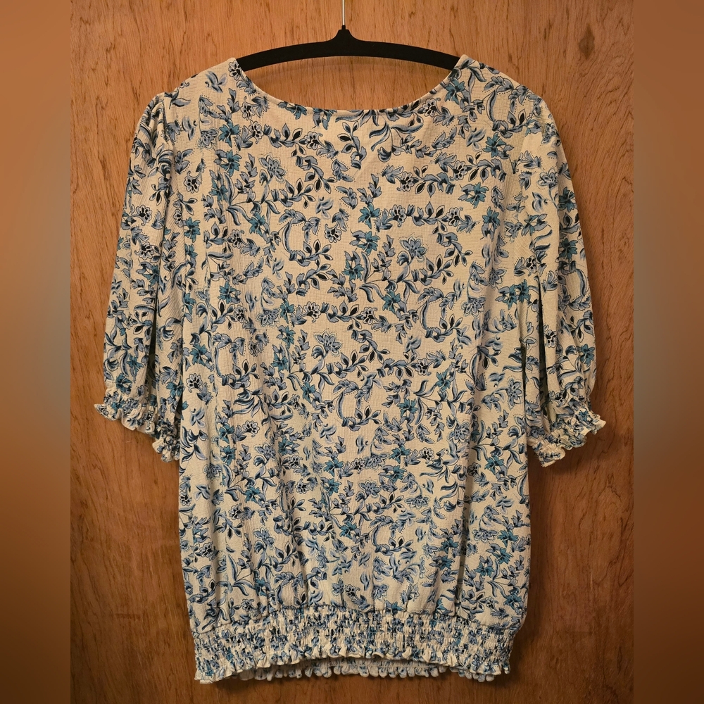 Melloday Women's Plus Size 2X  Blue & White Floral Boho Peasant Top - Picture 3 of 3